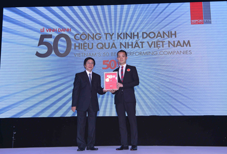 HHS lần thứ hai vinh dự nhận giải thưởng “50 công ty kinh doanh hiệu quả nhất VN”